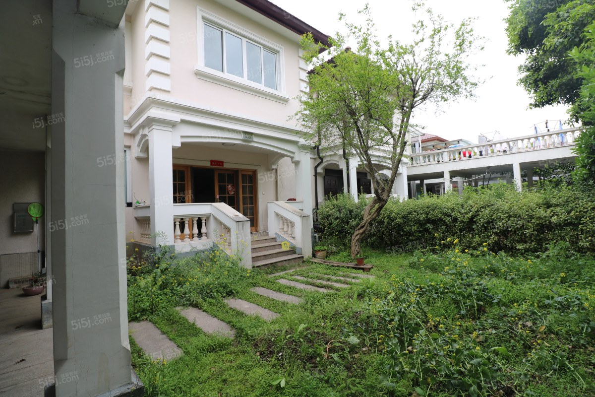 杭州我爱我家城西别墅群,双拼别墅,中间位置,花园大,绿化好,诚心卖