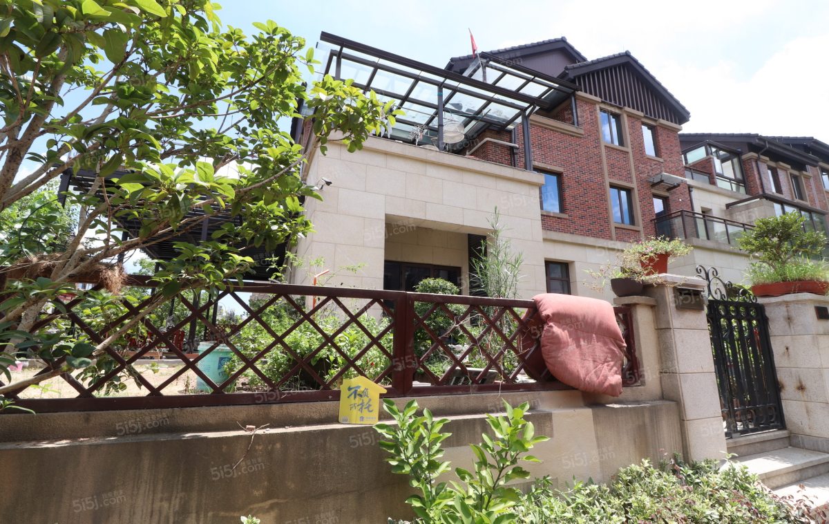 保亿围庐精装排屋 08好户型,大花园 随时可预约看房