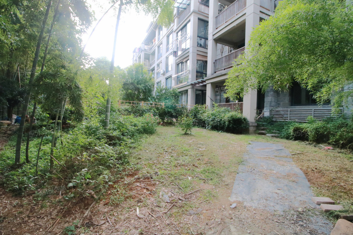 白鹭郡北 花园洋房 两层带120方大花园