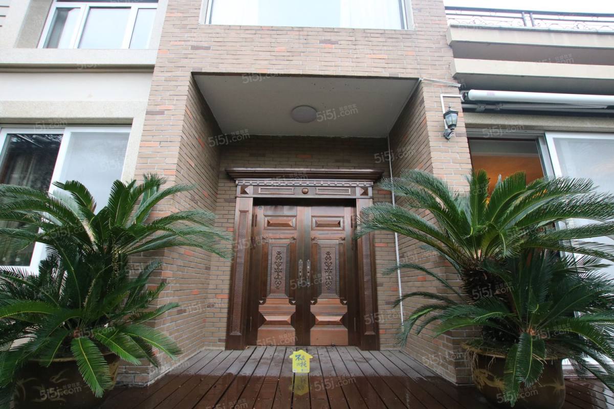 国信嘉园 独栋别墅 带大花园 高品质