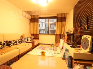 杭州我爱我家之江公寓 小户型，南北通透，户型方正，得房率高。