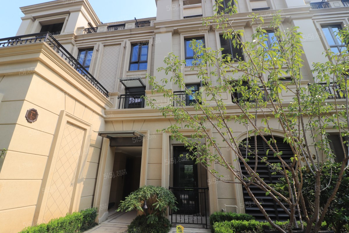 杭州我爱我家西溪山庄排屋别墅 绿城品质叠排 麓云苑 环境质量好 诚心