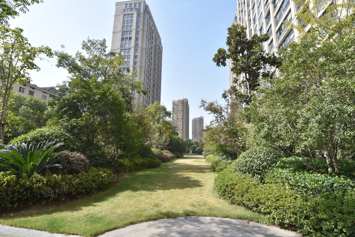 香石公寓