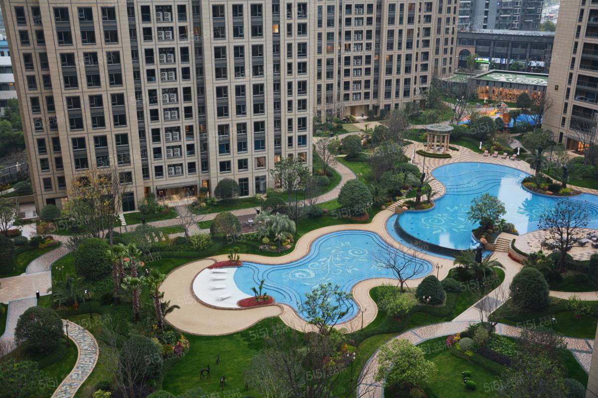 翡翠海岸公寓 品质住宅 小区环境优雅 居住舒适 看房方便