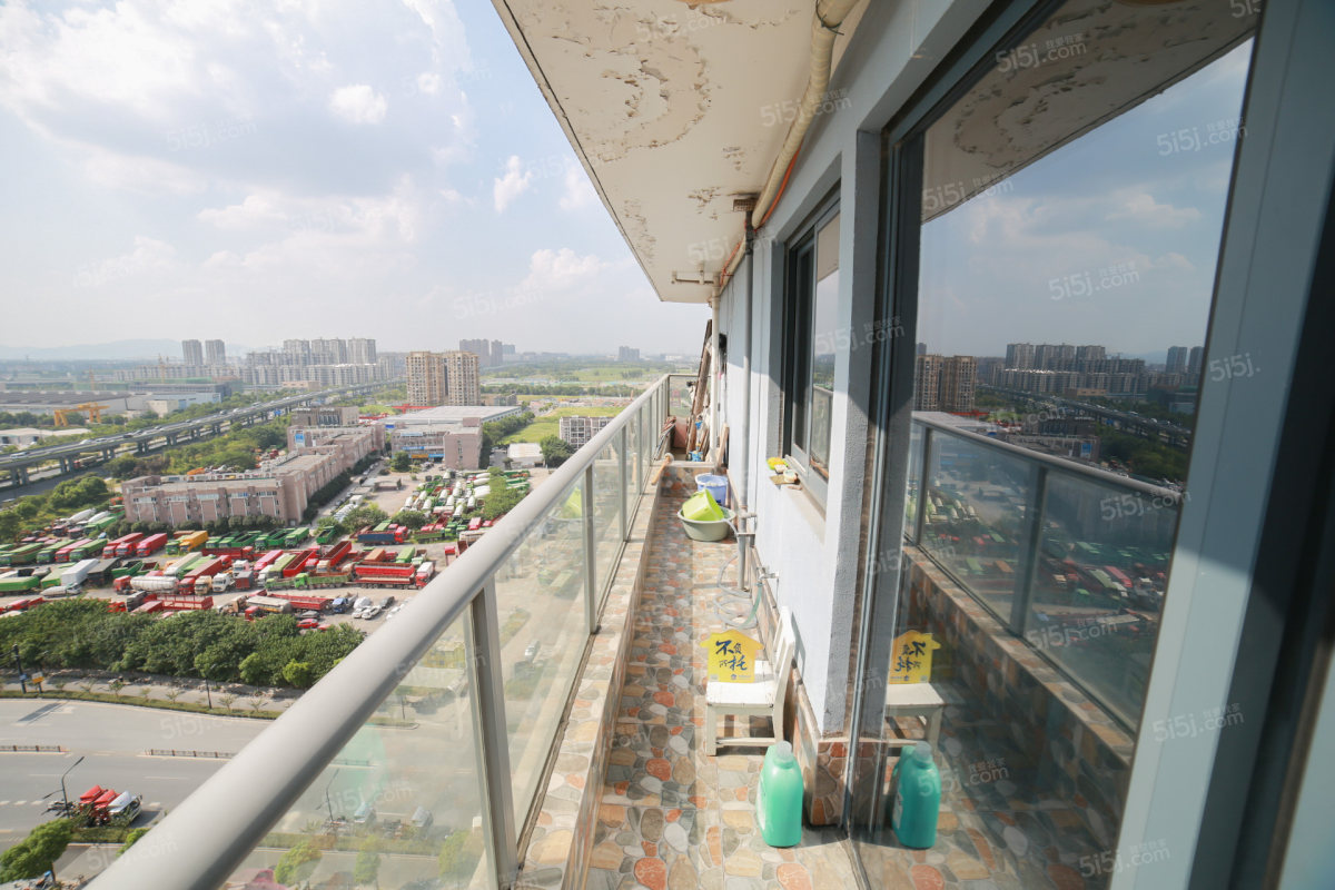 迪凯运河印象 2室1厅2卫