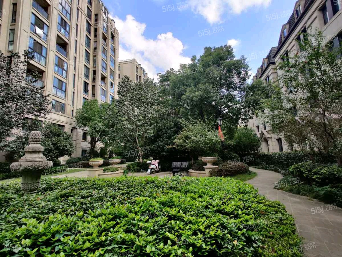 富越香溪 9室3厅8卫