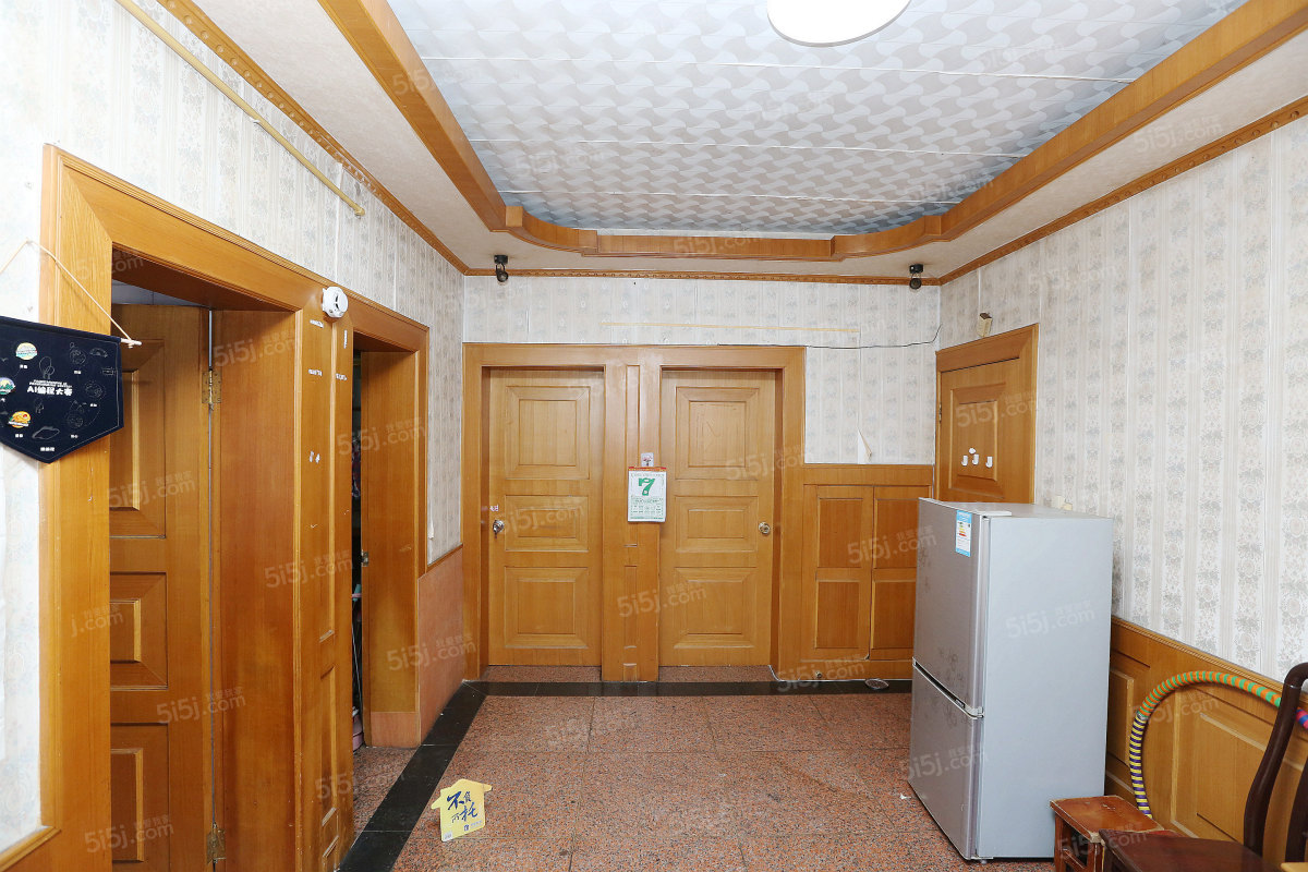 河畔新村 2室1厅1卫