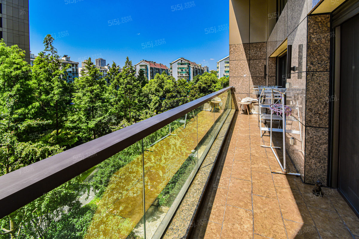 昆仑公馆 新上旋转式跃层 一梯一户 滨江物业 可读卖鱼桥-出售房源